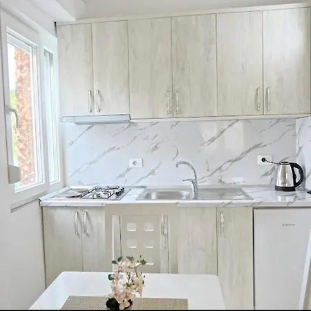 Appartement Luris Durrës